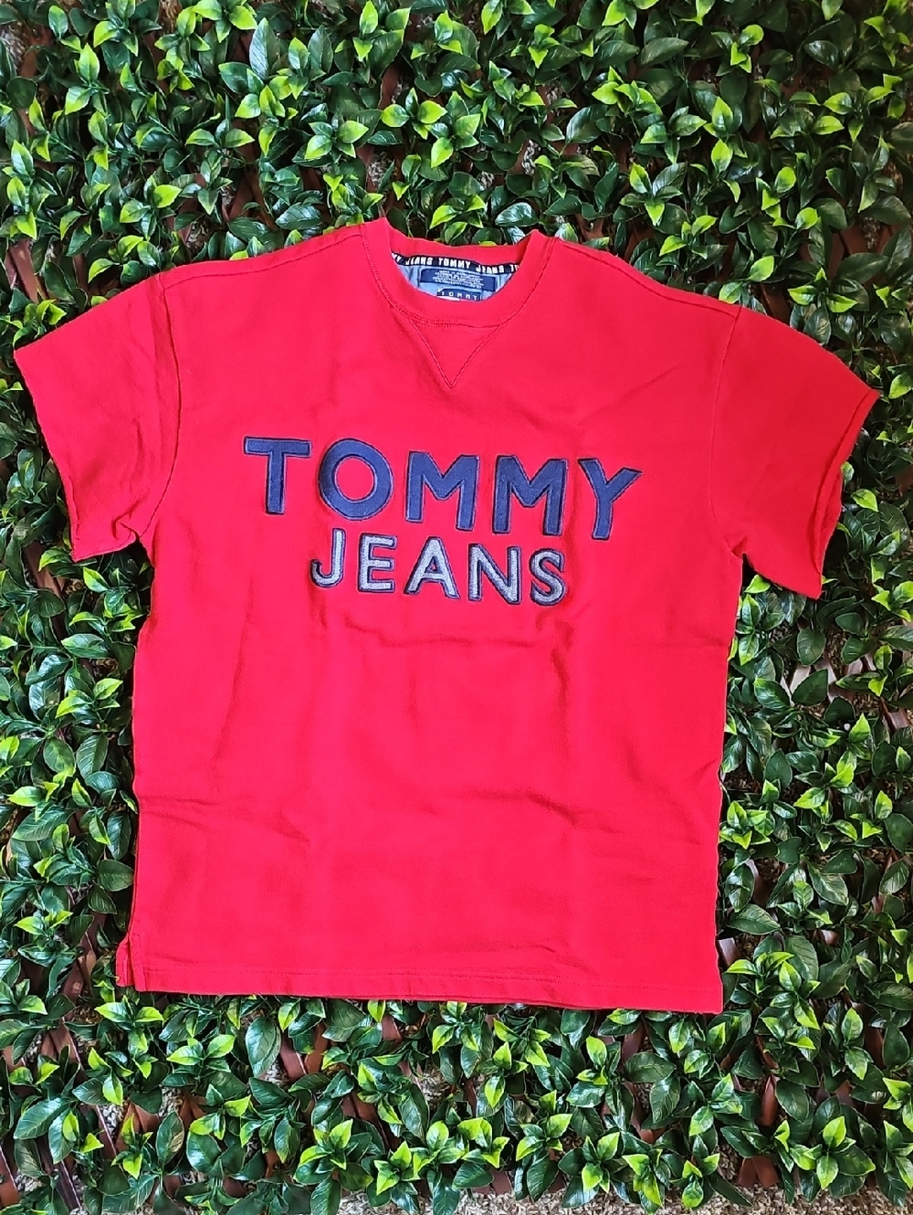 Vintage 2001 Tommy Jeans Red With Logo Shirt Y2K Mens Small